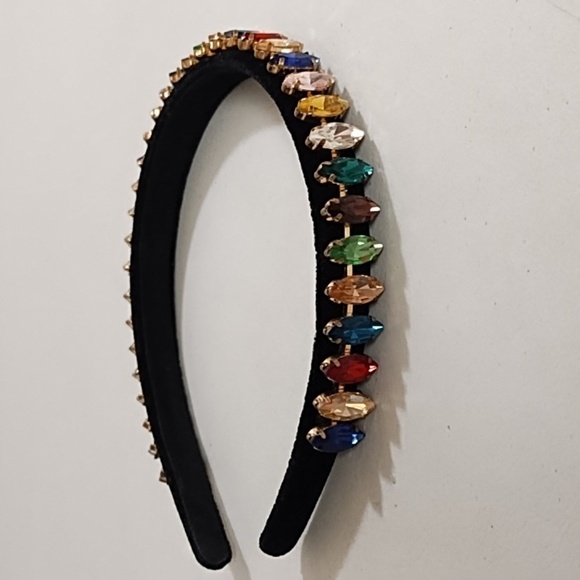 Headband Adorned with Sparky Colored Jewels Set in Gold On Black Velvet - Picture 3 of 8
